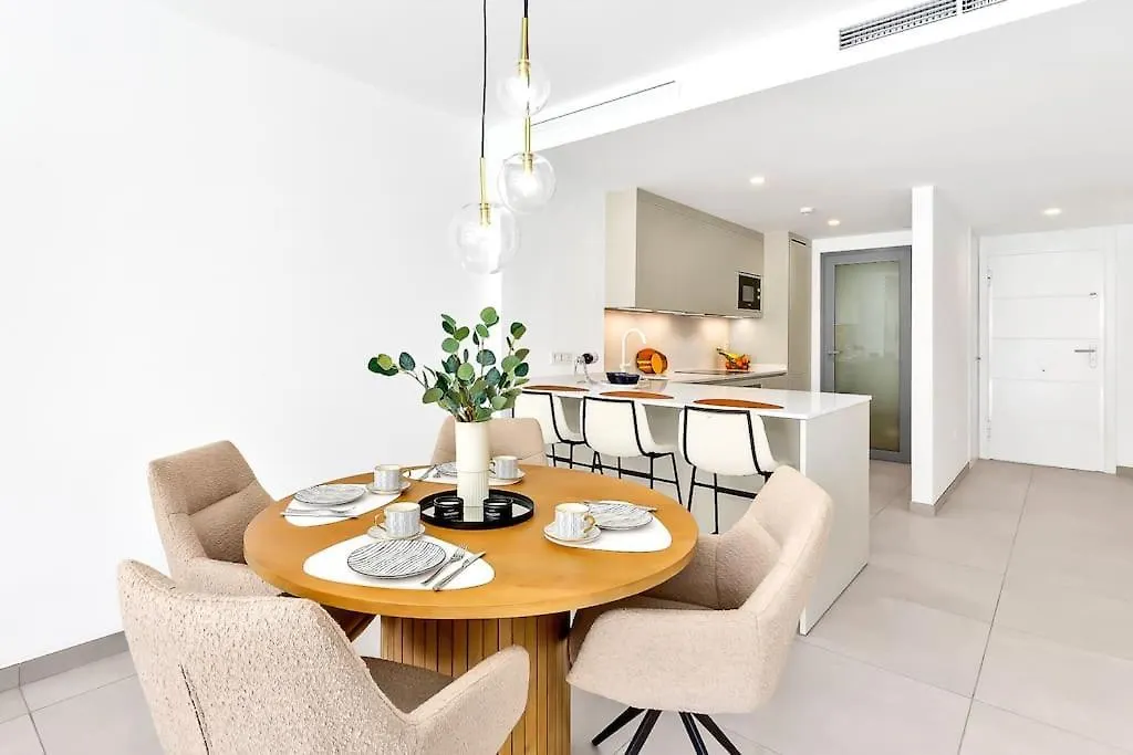 Apartment Beachside Retreat In Elviria, Near All Amenities! Marbella