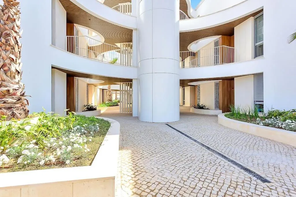 Beachside Retreat In Elviria, Near All Amenities! Marbella 0*,